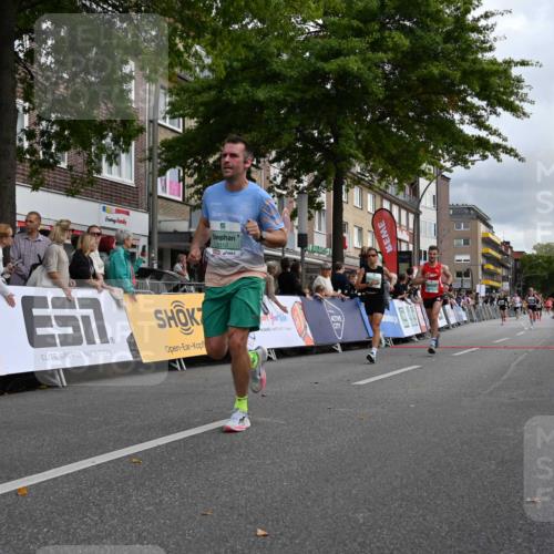 20.09.2026 - PSD Bank Halbmarathon J. Mangold http://msf.ph/oto/10511194 20.09.2026 11:37:20 Ziel 1676, 1944, 2735, 3295, 3312, 3629, 4132 meine-sportfotos.de