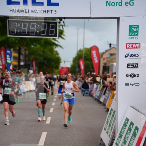 20.09.2026 - PSD Bank Halbmarathon LAZAROV Photography http://msf.ph/oto/10511265 20.09.2026 11:49:34 Ziel 1233, 2255, 2330, 2344, 3214 meine-sportfotos.de