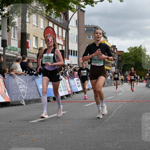 20.09.2026 - PSD Bank Halbmarathon J. Mangold http://msf.ph/oto/10511279 20.09.2026 11:37:26 Ziel 1291, 1353, 1944, 2500, 2735, 3629, 4127, 4132 meine-sportfotos.de