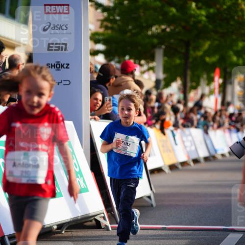 20.09.2026 - PSD Bank Halbmarathon LAZAROV Photography http://msf.ph/oto/10511297 20.09.2026 10:31:43 Laufen 210, 322 meine-sportfotos.de