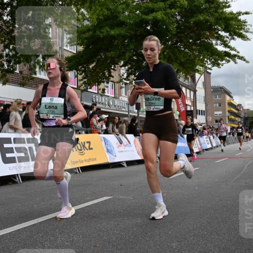 20.09.2026 - PSD Bank Halbmarathon J. Mangold http://msf.ph/oto/10511302 20.09.2026 11:37:27 Ziel 1291, 1353, 1944, 2500, 2735, 4127, 4132 meine-sportfotos.de