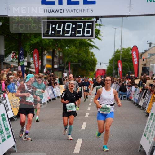 20.09.2026 - PSD Bank Halbmarathon LAZAROV Photography http://msf.ph/oto/10511320 20.09.2026 11:49:35 Ziel 1025, 1233, 1720, 2255, 2330, 2344, 3214, 3355 meine-sportfotos.de
