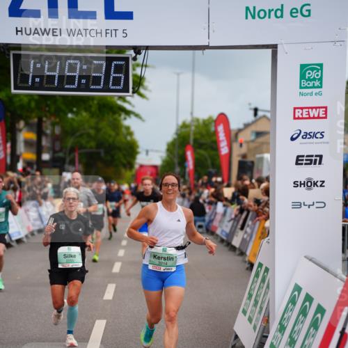 20.09.2026 - PSD Bank Halbmarathon LAZAROV Photography http://msf.ph/oto/10511333 20.09.2026 11:49:36 Ziel 1025, 1233, 1248, 1720, 2255, 2330, 2344, 3214, 3355 meine-sportfotos.de