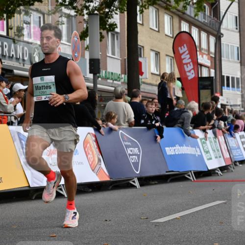 20.09.2026 - PSD Bank Halbmarathon J. Mangold http://msf.ph/oto/10511342 20.09.2026 11:37:31 Ziel 1291, 1353, 1944, 2500, 2735, 3296, 4127, 4371 meine-sportfotos.de