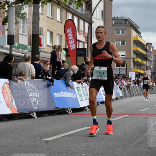 20.09.2026 - PSD Bank Halbmarathon J. Mangold http://msf.ph/oto/10511348 20.09.2026 11:37:32 Ziel 1291, 1353, 1944, 2500, 2735, 3296, 4127, 4371 meine-sportfotos.de