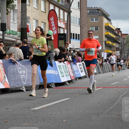 20.09.2026 - PSD Bank Halbmarathon J. Mangold http://msf.ph/oto/10511442 20.09.2026 11:37:40 Ziel 1219, 3100, 3296, 4371, 4415, 4437, 4766 meine-sportfotos.de