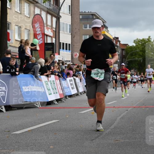 20.09.2026 - PSD Bank Halbmarathon J. Mangold http://msf.ph/oto/10511491 20.09.2026 11:37:43 Ziel 1219, 2161, 3100, 3296, 4163, 4371, 4415, 4437, 4766 meine-sportfotos.de