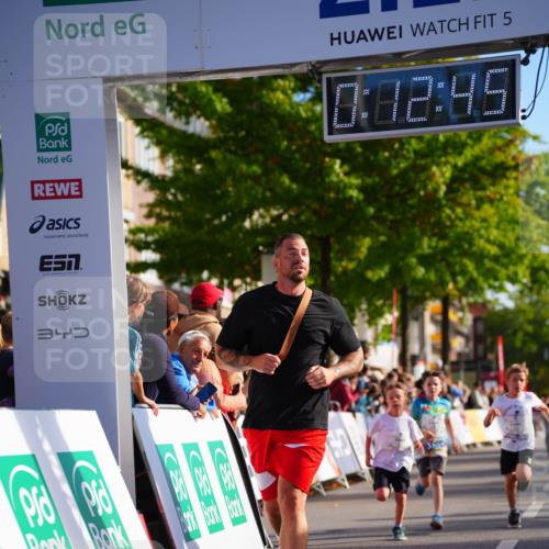 20.09.2026 - PSD Bank Halbmarathon LAZAROV Photography http://msf.ph/oto/10511519 20.09.2026 10:32:09 Laufen 3, 5, 0, 42, 45 meine-sportfotos.de