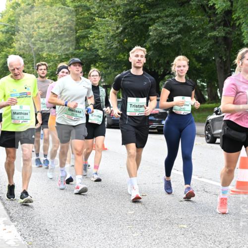 20.09.2026 - PSD Bank Halbmarathon Dr. Thomas Lammeyer http://msf.ph/oto/10511546 20.09.2026 11:07:22 Laufen 4123, 2615, 1647, 2440 meine-sportfotos.de