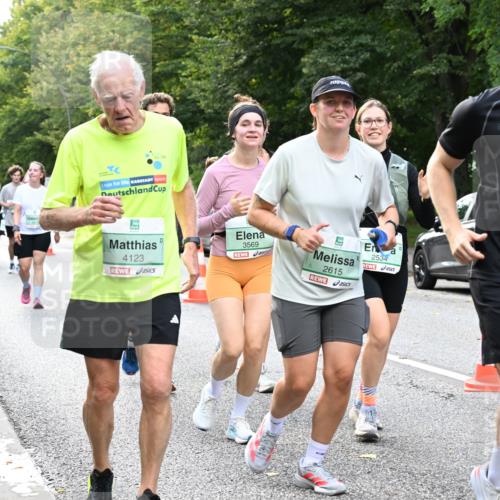 20.09.2026 - PSD Bank Halbmarathon Dr. Thomas Lammeyer http://msf.ph/oto/10511585 20.09.2026 11:07:24 Laufen 4123, 3569, 2615, 2534, 1647 meine-sportfotos.de