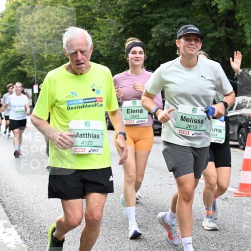 20.09.2026 - PSD Bank Halbmarathon Dr. Thomas Lammeyer http://msf.ph/oto/10511592 20.09.2026 11:07:24 Laufen 4123, 3569, 2615, 534 meine-sportfotos.de