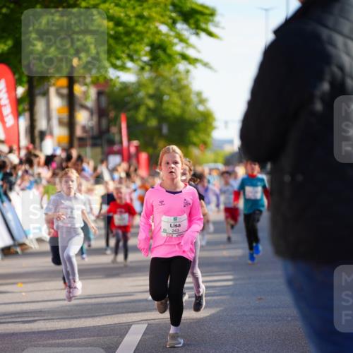 20.09.2026 - PSD Bank Halbmarathon LAZAROV Photography http://msf.ph/oto/10511676 20.09.2026 10:32:30 Laufen 243 meine-sportfotos.de