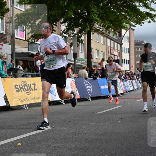 20.09.2026 - PSD Bank Halbmarathon J. Mangold http://msf.ph/oto/10511677 20.09.2026 11:38:06 Ziel 2668, 2673, 2691, 3095, 3464, 3631, 3990, 4147 meine-sportfotos.de