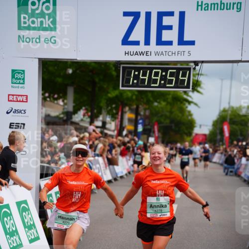 20.09.2026 - PSD Bank Halbmarathon LAZAROV Photography http://msf.ph/oto/10511688 20.09.2026 11:49:53 Ziel 1416, 2765, 3614, 4278, 4279 meine-sportfotos.de
