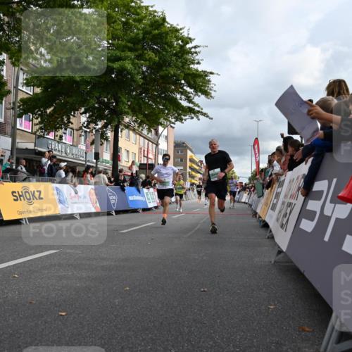 20.09.2026 - PSD Bank Halbmarathon J. Mangold http://msf.ph/oto/10511712 20.09.2026 11:38:10 Ziel 1036, 2668, 2673, 2691, 3464, 3631, 3990, 4147, 4344, 4767 meine-sportfotos.de