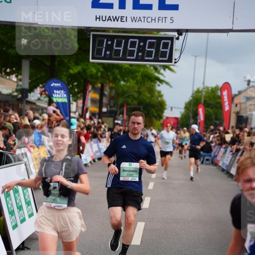 20.09.2026 - PSD Bank Halbmarathon LAZAROV Photography http://msf.ph/oto/10511746 20.09.2026 11:49:58 Ziel 1416, 2765, 2962, 4278, 4279 meine-sportfotos.de