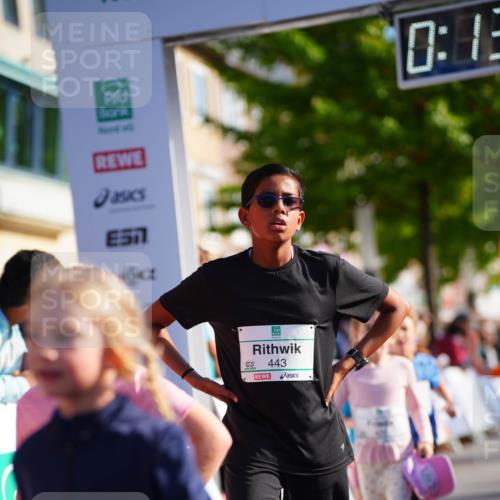 20.09.2026 - PSD Bank Halbmarathon LAZAROV Photography http://msf.ph/oto/10511763 20.09.2026 10:32:41 Laufen 443, 0, 1 meine-sportfotos.de