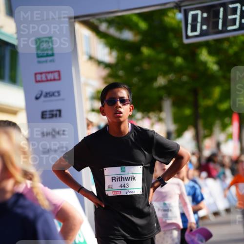 20.09.2026 - PSD Bank Halbmarathon LAZAROV Photography http://msf.ph/oto/10511767 20.09.2026 10:32:41 Laufen 108, 0, 13, 9, 0, 443 meine-sportfotos.de