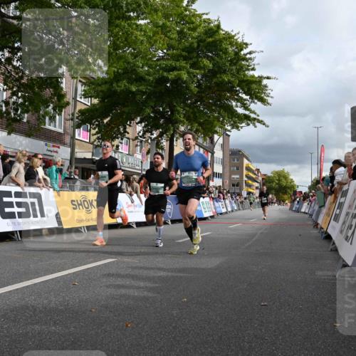 20.09.2026 - PSD Bank Halbmarathon J. Mangold http://msf.ph/oto/10511774 20.09.2026 11:38:16 Ziel 1036, 1915, 2673, 2691, 3464, 3990, 4344, 4767 meine-sportfotos.de