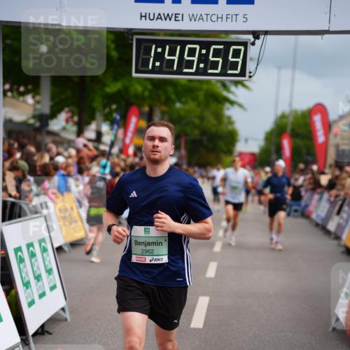 20.09.2026 - PSD Bank Halbmarathon LAZAROV Photography http://msf.ph/oto/10511782 20.09.2026 11:49:59 Ziel 1241, 1416, 2765, 2962, 4278, 4279, 4605 meine-sportfotos.de