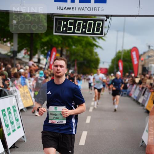 20.09.2026 - PSD Bank Halbmarathon LAZAROV Photography http://msf.ph/oto/10511791 20.09.2026 11:49:59 Ziel 1241, 1416, 2765, 2962, 4278, 4279, 4605 meine-sportfotos.de