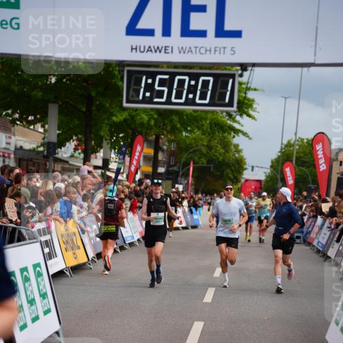 20.09.2026 - PSD Bank Halbmarathon LAZAROV Photography http://msf.ph/oto/10511797 20.09.2026 11:50:00 Ziel 1048, 1241, 2765, 2962, 4278, 4279, 4605 meine-sportfotos.de