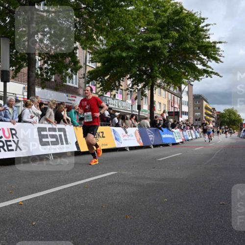 20.09.2026 - PSD Bank Halbmarathon J. Mangold http://msf.ph/oto/10511844 20.09.2026 11:38:37 Ziel 1483, 1954, 2550, 3188, 3885, 4778 meine-sportfotos.de
