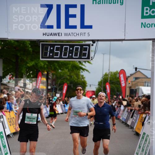 20.09.2026 - PSD Bank Halbmarathon LAZAROV Photography http://msf.ph/oto/10511851 20.09.2026 11:50:02 Ziel 1048, 1241, 2765, 2962, 4605 meine-sportfotos.de