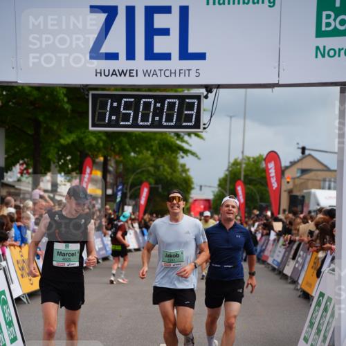20.09.2026 - PSD Bank Halbmarathon LAZAROV Photography http://msf.ph/oto/10511859 20.09.2026 11:50:02 Ziel 1048, 1241, 2765, 2962, 4605 meine-sportfotos.de
