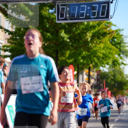20.09.2026 - PSD Bank Halbmarathon LAZAROV Photography http://msf.ph/oto/10511882 20.09.2026 10:32:54 Laufen 0, 09, 30, 246, 229 meine-sportfotos.de