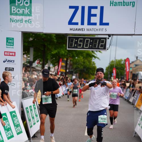 20.09.2026 - PSD Bank Halbmarathon LAZAROV Photography http://msf.ph/oto/10511981 20.09.2026 11:50:11 Ziel 1048, 1236, 1241, 1604, 1774, 2890, 3382, 4498, 4605 meine-sportfotos.de