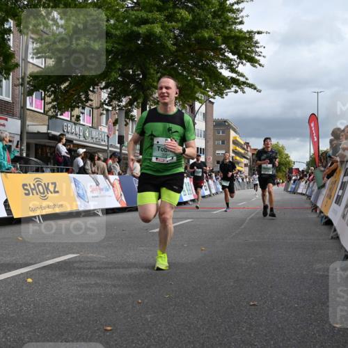 20.09.2026 - PSD Bank Halbmarathon J. Mangold http://msf.ph/oto/10512001 20.09.2026 11:38:51 Ziel 1115, 1298, 1316, 1764, 1954, 2403, 2515, 3727, 3885, 4148, 4661 meine-sportfotos.de