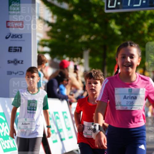 20.09.2026 - PSD Bank Halbmarathon LAZAROV Photography http://msf.ph/oto/10512013 20.09.2026 10:33:10 Laufen 7, 340, 139, 3, 235 meine-sportfotos.de