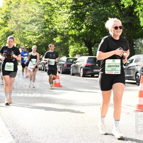 20.09.2026 - PSD Bank Halbmarathon Dr. Thomas Lammeyer http://msf.ph/oto/10512025 20.09.2026 11:07:40 Laufen 1937, 3205 meine-sportfotos.de