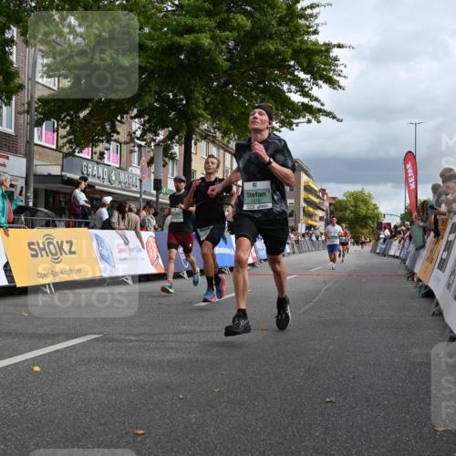 20.09.2026 - PSD Bank Halbmarathon J. Mangold http://msf.ph/oto/10512041 20.09.2026 11:38:53 Ziel 1115, 1316, 1764, 2403, 2515, 3727, 4148, 4661 meine-sportfotos.de