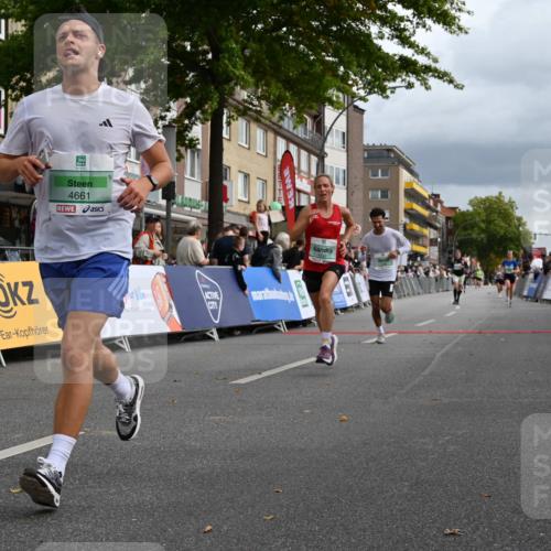 20.09.2026 - PSD Bank Halbmarathon J. Mangold http://msf.ph/oto/10512078 20.09.2026 11:38:57 Ziel 1115, 1316, 1764, 2515, 3727, 4106, 4148, 4661, 4683 meine-sportfotos.de