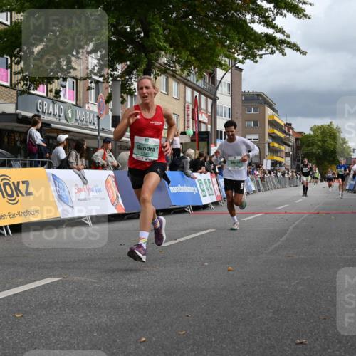 20.09.2026 - PSD Bank Halbmarathon J. Mangold http://msf.ph/oto/10512088 20.09.2026 11:38:58 Ziel 1115, 1316, 1764, 2515, 4106, 4148, 4661, 4683 meine-sportfotos.de