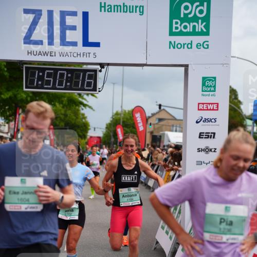 20.09.2026 - PSD Bank Halbmarathon LAZAROV Photography http://msf.ph/oto/10512098 20.09.2026 11:50:16 Ziel 1236, 1309, 1537, 1602, 1604, 1774, 1814, 1983, 2890, 3083, 3382, 4104, 4498 meine-sportfotos.de