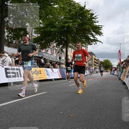 20.09.2026 - PSD Bank Halbmarathon J. Mangold http://msf.ph/oto/10512178 20.09.2026 11:39:25 Ziel 1103, 1656, 1662, 1719, 2649, 2782, 3121, 3919, 4022, 4436 meine-sportfotos.de