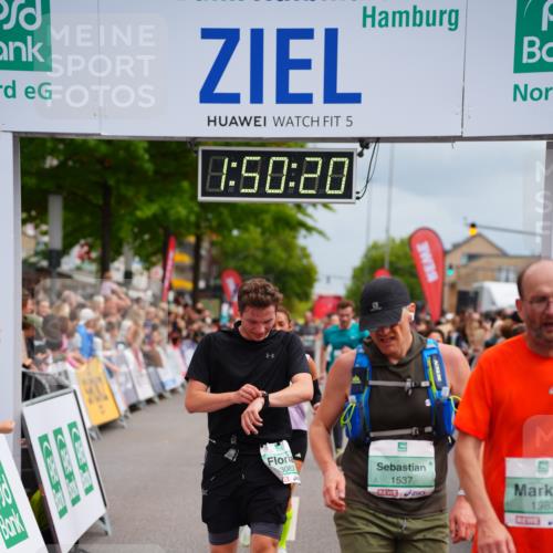 20.09.2026 - PSD Bank Halbmarathon LAZAROV Photography http://msf.ph/oto/10512180 20.09.2026 11:50:20 Ziel 1236, 1309, 1537, 1602, 1604, 1814, 1983, 2371, 3083, 3513, 3576, 4104 meine-sportfotos.de