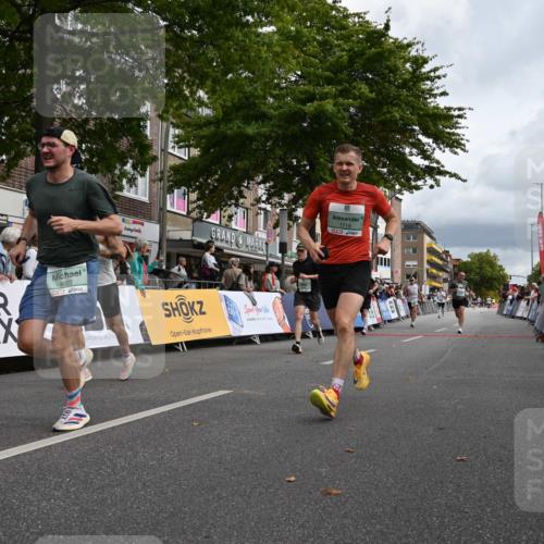 20.09.2026 - PSD Bank Halbmarathon J. Mangold http://msf.ph/oto/10512181 20.09.2026 11:39:25 Ziel 1103, 1656, 1662, 1719, 2649, 2782, 3121, 3919, 4022, 4436 meine-sportfotos.de