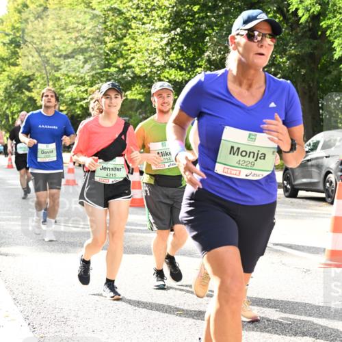 20.09.2026 - PSD Bank Halbmarathon Dr. Thomas Lammeyer http://msf.ph/oto/10512194 20.09.2026 11:07:46 Laufen 4215, 214, 4229 meine-sportfotos.de