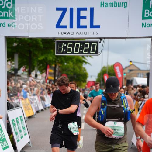 20.09.2026 - PSD Bank Halbmarathon LAZAROV Photography http://msf.ph/oto/10512197 20.09.2026 11:50:20 Ziel 1236, 1309, 1537, 1602, 1604, 1814, 1983, 2371, 3083, 3513, 3576, 4104 meine-sportfotos.de