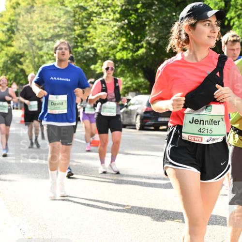 20.09.2026 - PSD Bank Halbmarathon Dr. Thomas Lammeyer http://msf.ph/oto/10512224 20.09.2026 11:07:48 Laufen 4215, 4214 meine-sportfotos.de