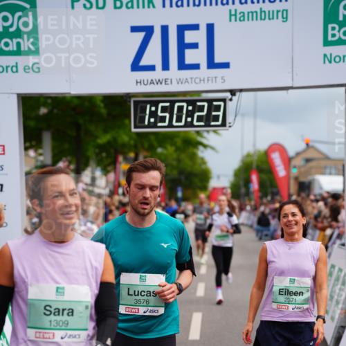 20.09.2026 - PSD Bank Halbmarathon LAZAROV Photography http://msf.ph/oto/10512230 20.09.2026 11:50:23 Ziel 1309, 1537, 1602, 1814, 1983, 2371, 2627, 3083, 3513, 3576, 4104, 4660 meine-sportfotos.de