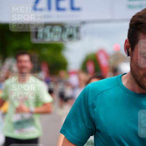20.09.2026 - PSD Bank Halbmarathon LAZAROV Photography http://msf.ph/oto/10512238 20.09.2026 11:50:24 Ziel 1309, 1537, 1602, 1814, 1902, 1983, 2371, 2627, 3083, 3513, 3576, 4104, 4660 meine-sportfotos.de