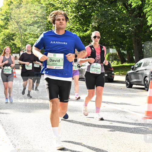 20.09.2026 - PSD Bank Halbmarathon Dr. Thomas Lammeyer http://msf.ph/oto/10512246 20.09.2026 11:07:49 Laufen 2898, 2793 meine-sportfotos.de