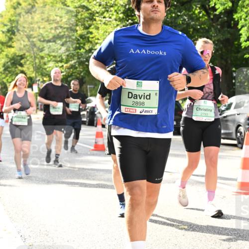 20.09.2026 - PSD Bank Halbmarathon Dr. Thomas Lammeyer http://msf.ph/oto/10512261 20.09.2026 11:07:50 Laufen 2898, 2793 meine-sportfotos.de