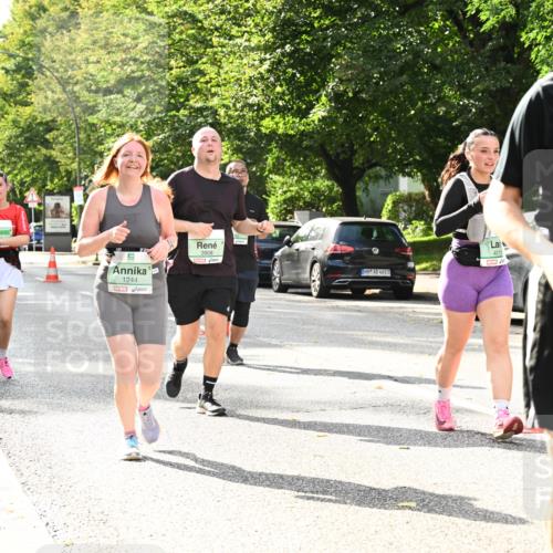 20.09.2026 - PSD Bank Halbmarathon Dr. Thomas Lammeyer http://msf.ph/oto/10512302 20.09.2026 11:07:51 Laufen 5, 1244, 3908, 4111, 4683, 2794 meine-sportfotos.de