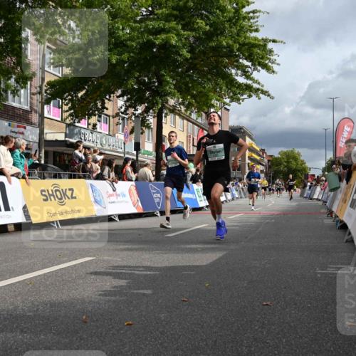 20.09.2026 - PSD Bank Halbmarathon J. Mangold http://msf.ph/oto/10512382 20.09.2026 11:39:54 Ziel 2387, 3596, 3605, 4198, 4293, 4313, 4506, 4697 meine-sportfotos.de